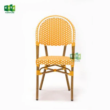 Ulkoparveketuolihuonekalusetti